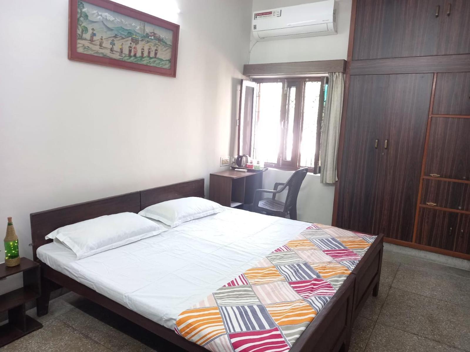 Bed and Breakfast Garden View Residency Лакхнау Экстерьер фото